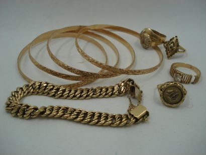 1 Bague Or 18kt 3,33 g déteriorée 1 Bracelet...