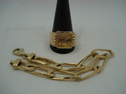 1 Bracelet Or 18kt 29,44 g 1 Bague chevalière...
