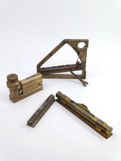 Set of brass and bronze measuring devices...