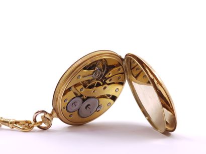 Yellow gold 750° gousset watch with its suspension...