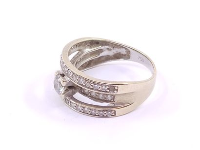 RING in white gold 750 triple line of diamonds...