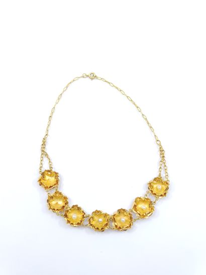 Child's necklace in yellow gold 750° with...