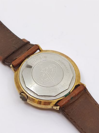 VULCAIN CENTENARY

Bracelet watch, round...