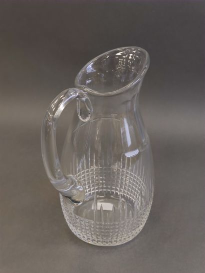 BACCARAT model Nancy

Large crystal water...