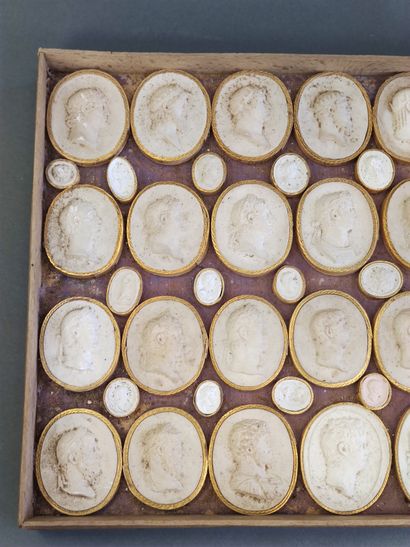 Collection of impressions, cameo casts in...