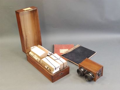 
Stereoscopic wooden viewer 




We join...