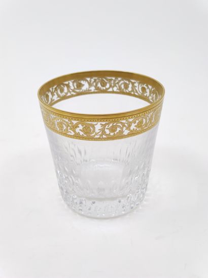 Saint Louis model Trianon gold

Created in...