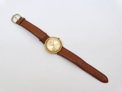 VULCAIN CENTENARY

Bracelet watch, round...