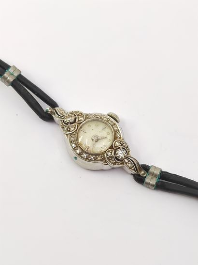 HAMILTON

BRACELET watch in 10kt gold set...