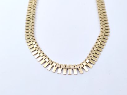 Art Deco style necklace with articulated...