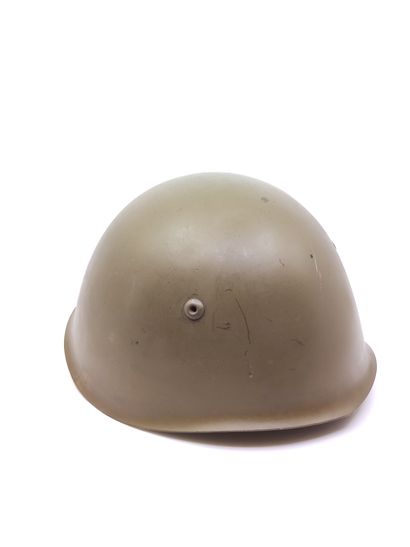 
Italian helmet model 1933 




With cap....