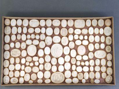 Collection of prints, cameo casts in plaster,...