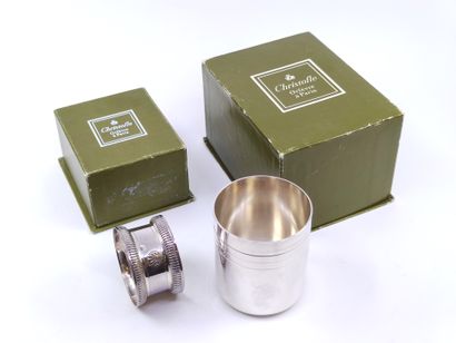 CHRISTOFLE

Silver plated metal tumbler 

We...
