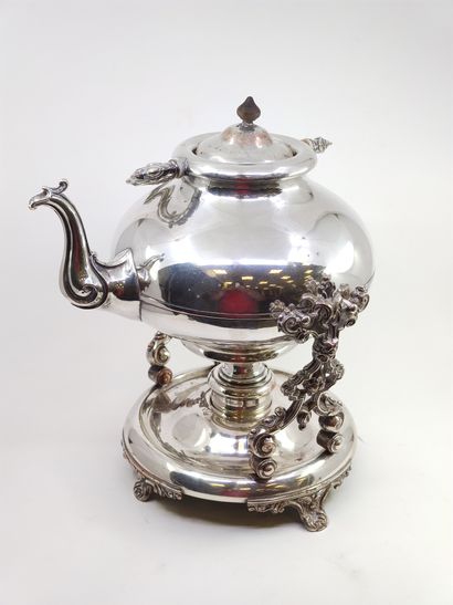 RUSSIAN WORK

Large samovar of moved form...
