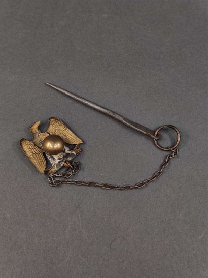
-Clasp of polytechnician. In gilded brass....
