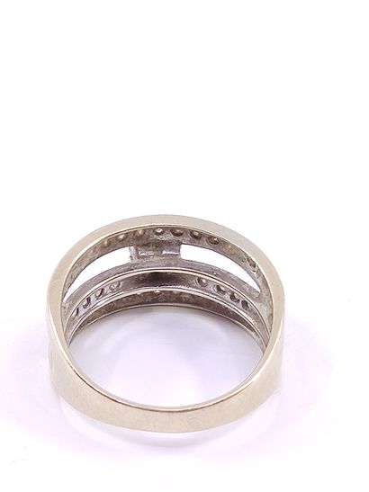 RING in white gold 750 triple line of diamonds...