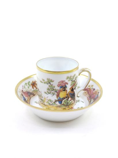 A Raynaud C° Limoges

Two cups and under...