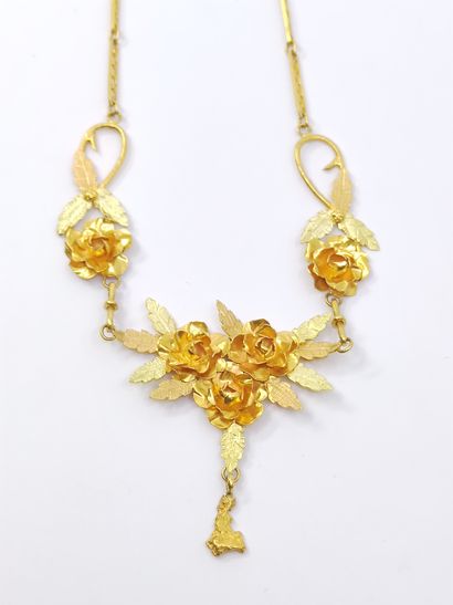 Necklace in gold 750° ending with a flower...