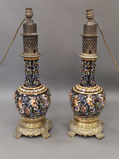 GIEN 

Pair of oil lamps in earthenware with...