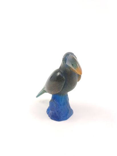 DAUM France

TOUCAN in polychrome glass paste...