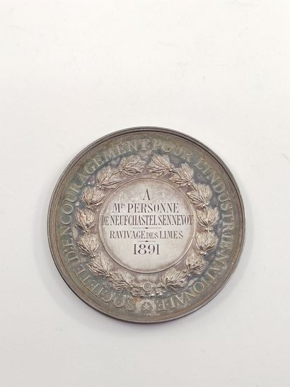 MEDAL of courage for the national industry...