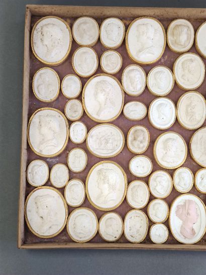 
Collection of impressions, cameo casts in...