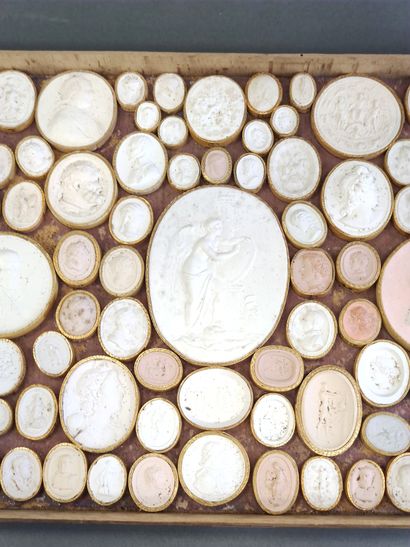 
Collection of impressions, cameo casts in...
