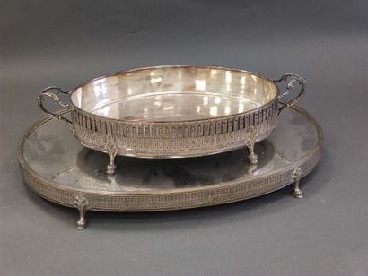 BOULENGER

Table top in silver plated metal...