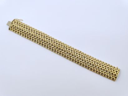 Fancy mesh BRACELET in yellow gold 750 

weight...