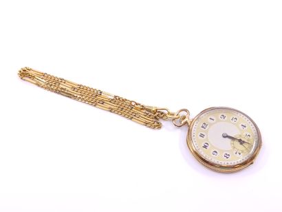 Yellow gold 750° gousset watch with its suspension...