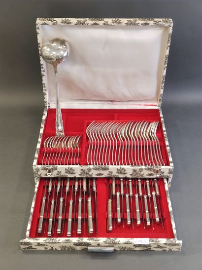silver plated cutlery set including 

12...