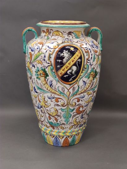 ITALY

Large swollen vase in polychrome earthenware...