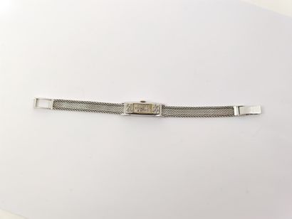 wristwatch, rectangular case in white gold...