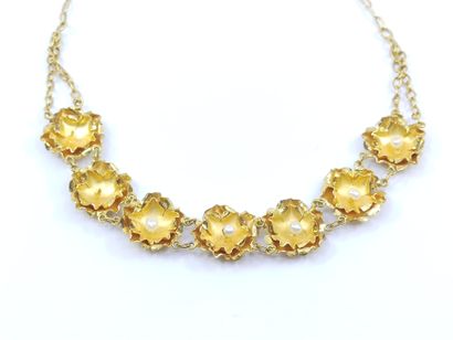 Child's necklace in yellow gold 750° with...
