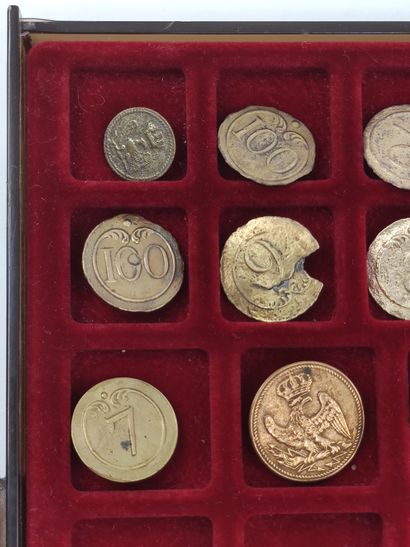 SET of twenty-four buttons 

First Empire

Troops...