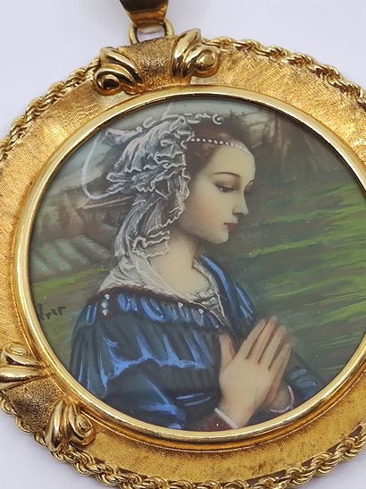 MINIATURE représentant une dame priant, cerclage...