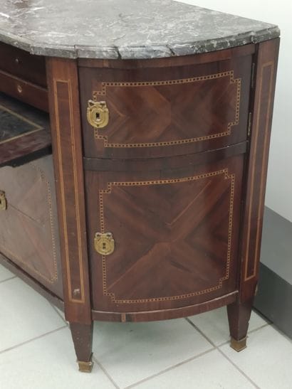 CHALAMEL REIHMS upholstery repairer

Chest...