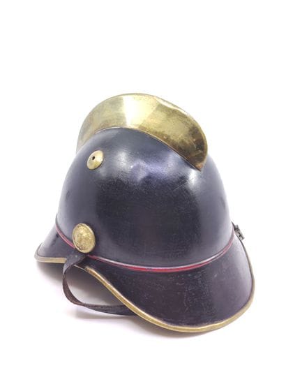 
Crest helmet of fireman probably German....