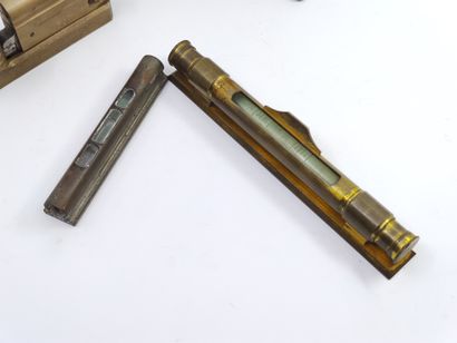 Set of brass and bronze measuring devices...