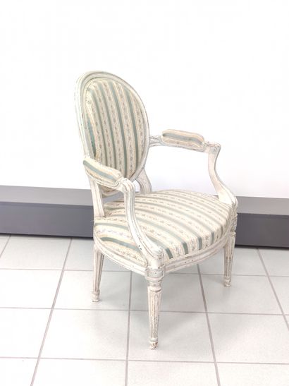 MAILFERT 

Pair of armchairs with molded...