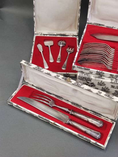 silver plated cutlery set including 

12...
