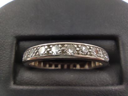 ALLIANCE in white gold 750° set with 8/8...