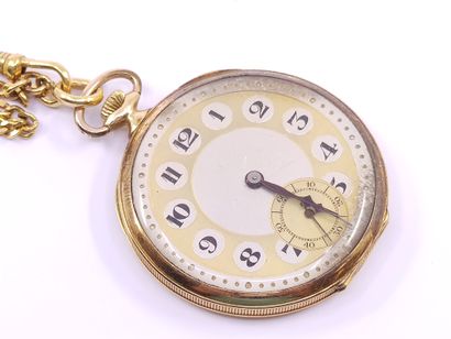 Yellow gold 750° gousset watch with its suspension...