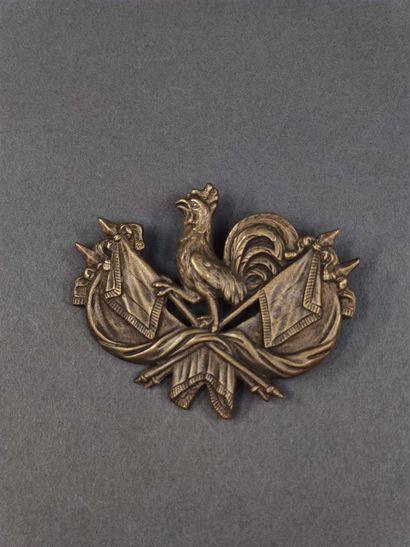 
Brassware set : 




-Two Eagle motifs in...