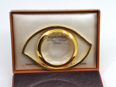 HERMES

Magnifying glass 