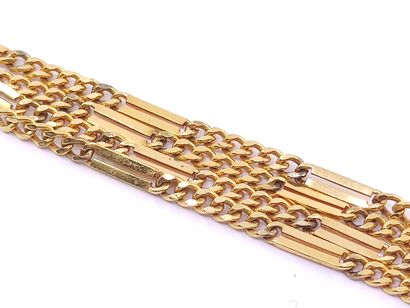 Yellow gold 750° gousset watch with its suspension...