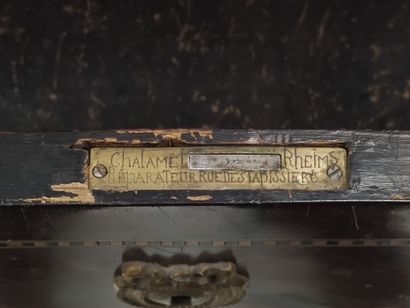 CHALAMEL REIHMS upholstery repairer

Chest...