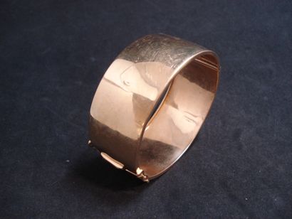 1 Bracelet ouvrant Or 18kt 36,84 g