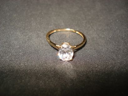 1 Ring 18kt yellow gold and stone 1,72 g