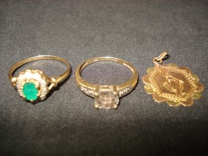 1 Pendant Gold 18kt 1,26 g engravings 2 Rings...